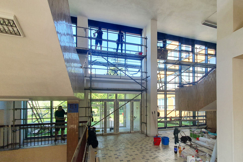 Finish in Holečkova Elementary School and Kindergarten in Olomouc