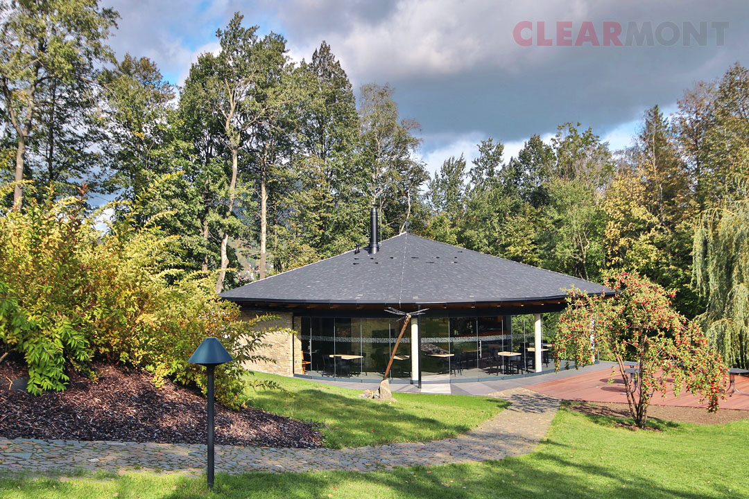 Jurášek restaurace Vážka