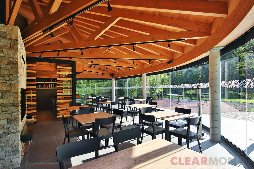 Jurášek restaurace Vážka