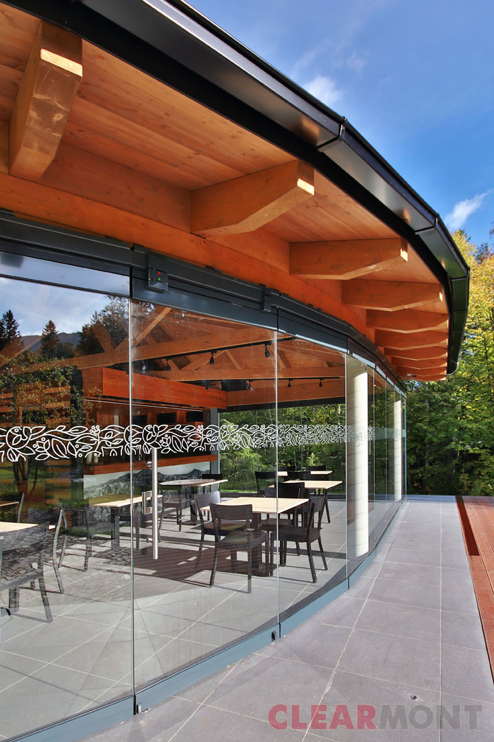 Jurášek restaurace Vážka