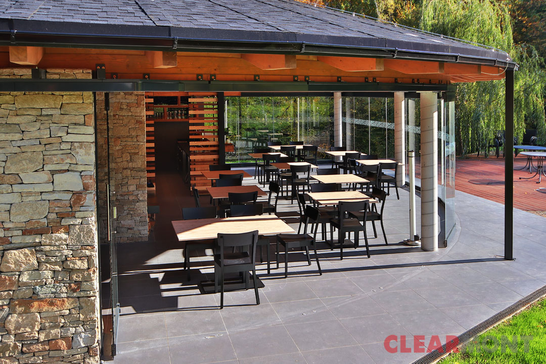 Jurášek restaurace Vážka