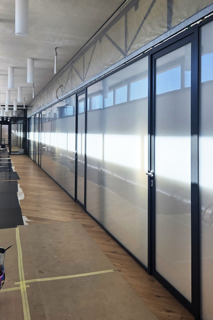 Area Four Industries Roudnice n. L. - interiéry