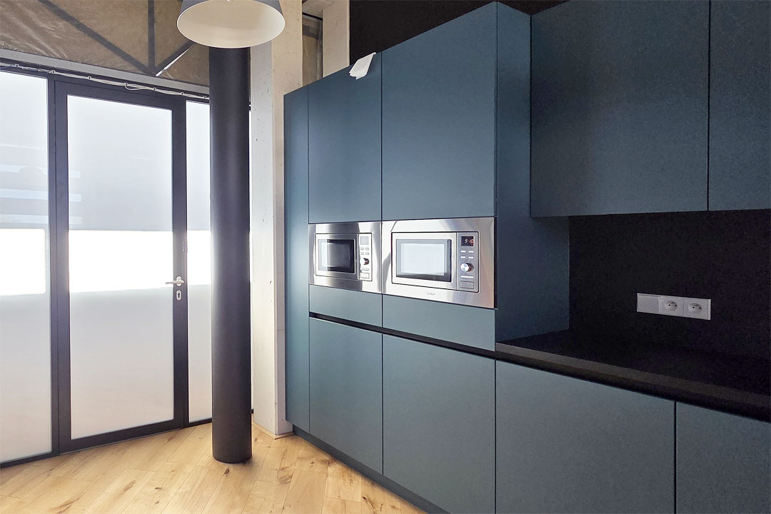 Area Four Industries Roudnice n. L. - interiéry