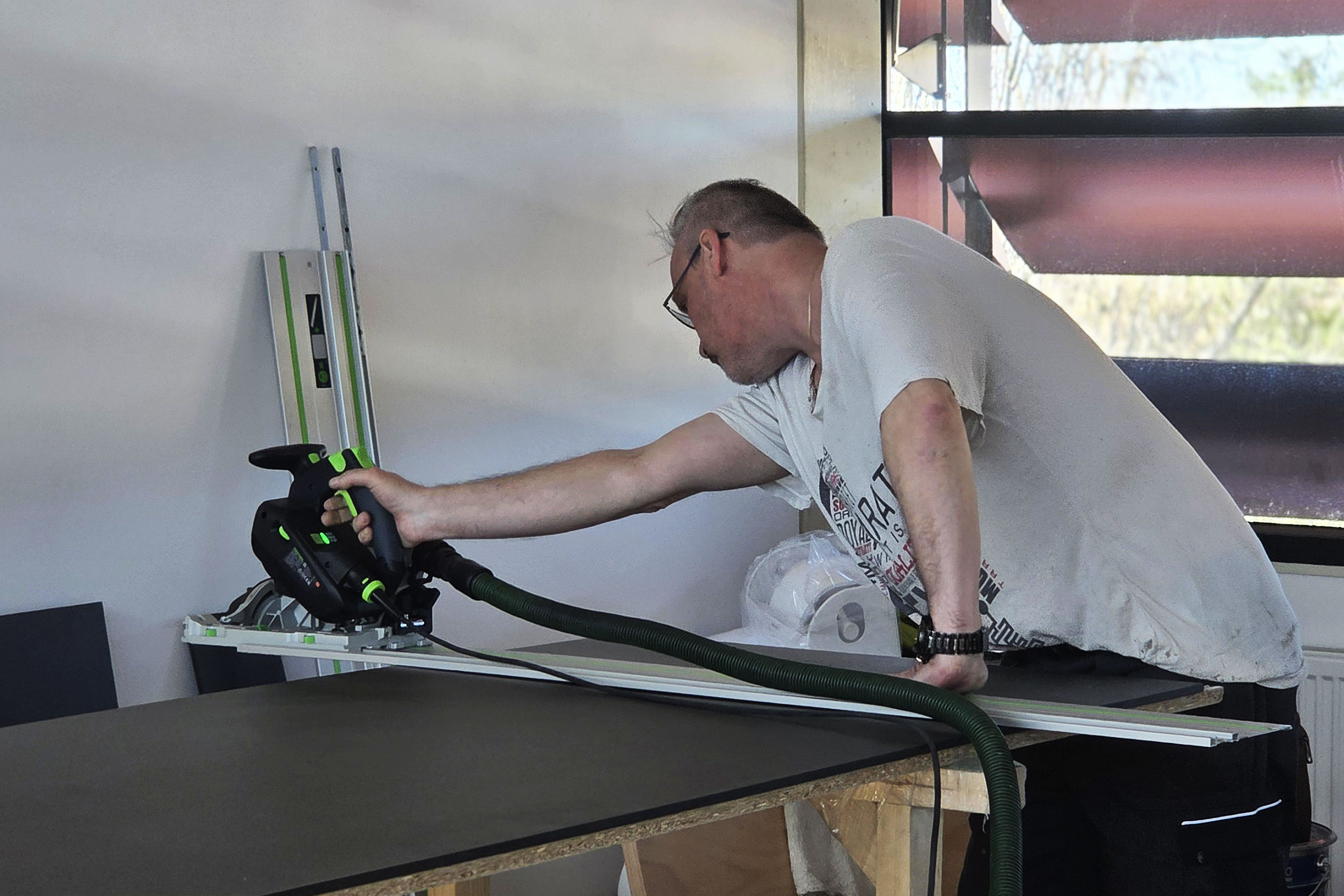 Area Four Industries Roudnice n. L. - interiéry