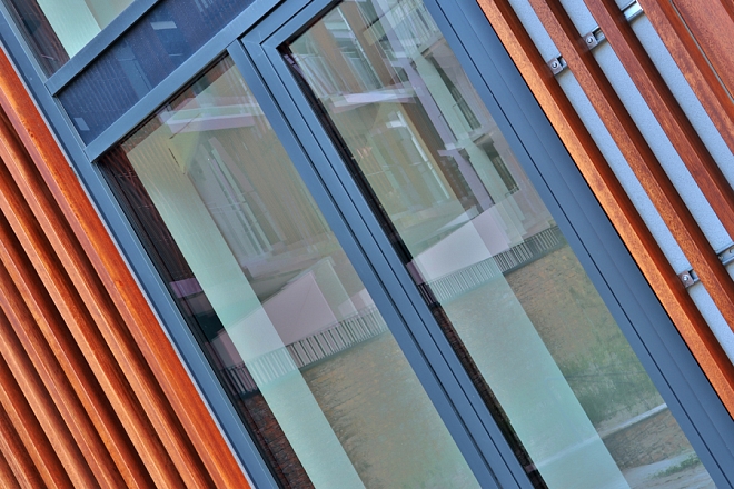 Aluminium and steel glazed facades, windows and doors